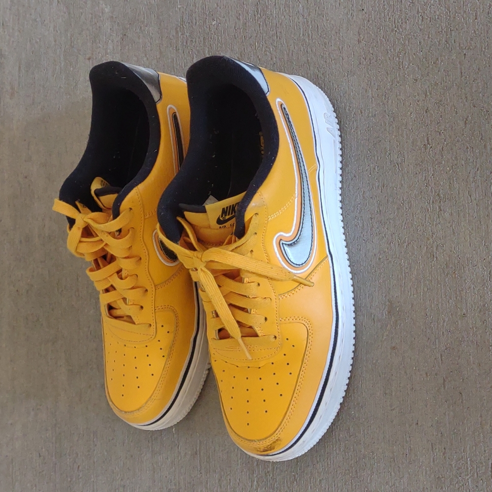 Nike AF1 Yellow